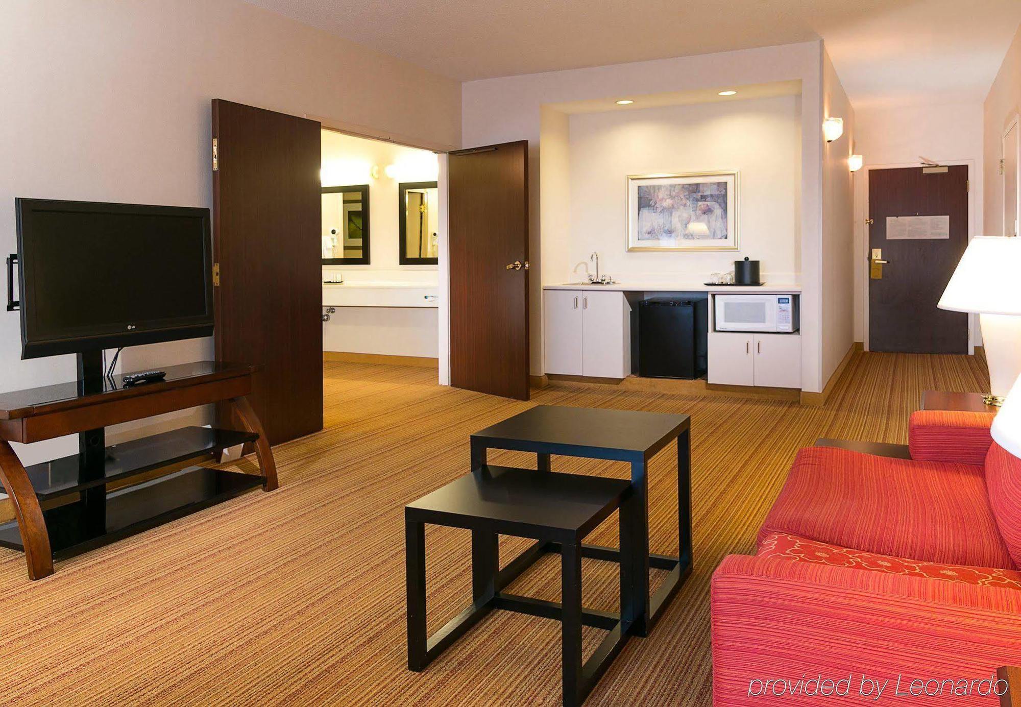 Courtyard Kansas City East/Blue Springs Extérieur photo