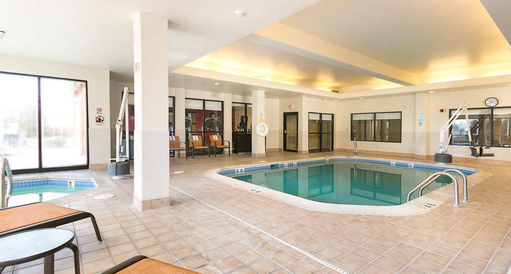 Courtyard Kansas City East/Blue Springs Extérieur photo